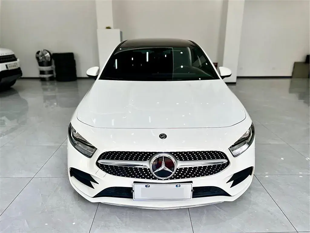 2020 Mercedes-Benz A Class 1.3T 136HP L4 7DCT