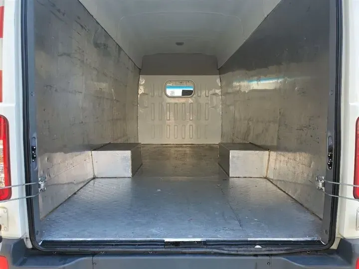 2017 Iveco BaoDi 3.0T 146HP L4 6MT,autocango,china used car exporter,china ev exporter,chinese used car exporter,chinese used ev exporter