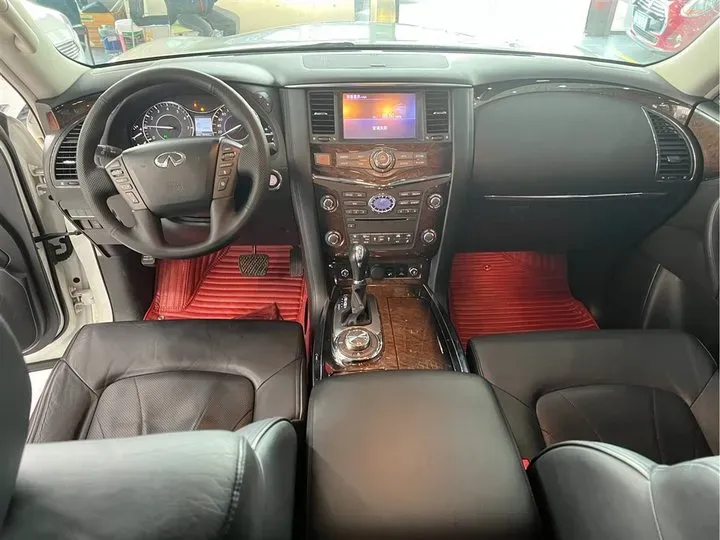 2013 Infiniti QX80 5.6L 398HP V8 7AT,autocango,china used car exporter,china ev exporter,chinese used car exporter,chinese used ev exporter