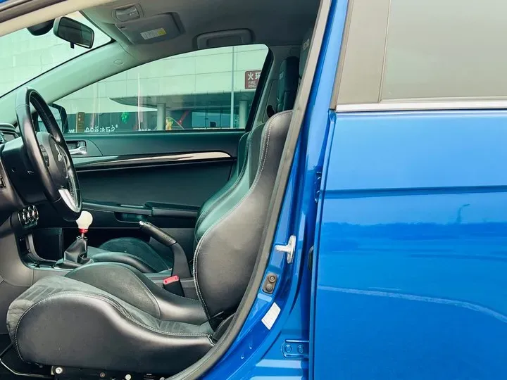 2008 Mitsubishi Lancer 2.0T 295HP L4 6DCT,autocango,china used car exporter,china ev exporter,chinese used car exporter,chinese used ev exporter