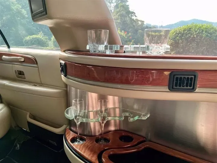 2014 Porsche 918 Spyder 4.6L 608HP V8 7DCT PHEV 6.8KWH,autocango,china used car exporter,china ev exporter,chinese used car exporter,chinese used ev exporter