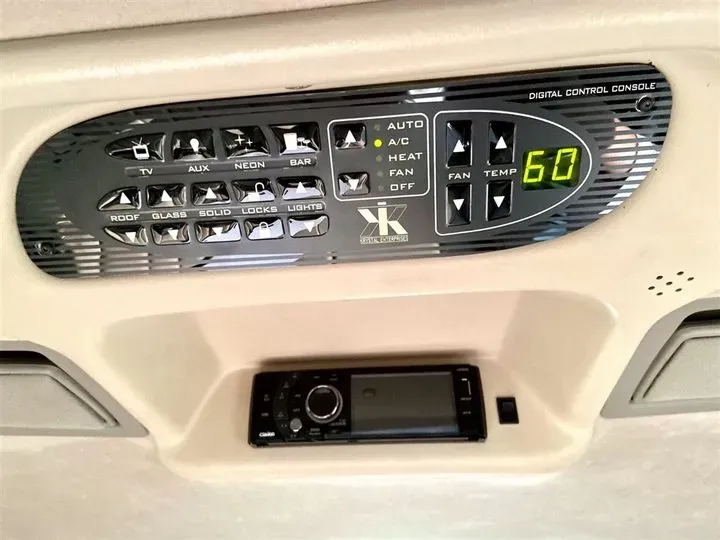 2014 Porsche 918 Spyder 4.6L 608HP V8 7DCT PHEV 6.8KWH,autocango,china used car exporter,china ev exporter,chinese used car exporter,chinese used ev exporter