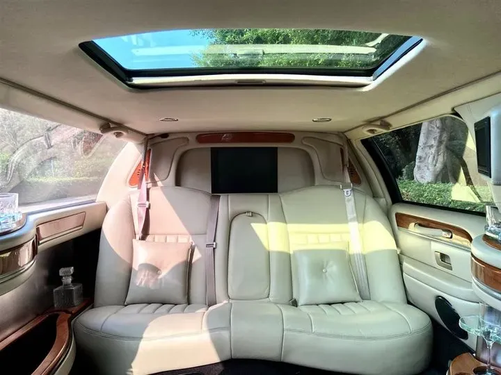 2014 Porsche 918 Spyder 4.6L 608HP V8 7DCT PHEV 6.8KWH,autocango,china used car exporter,china ev exporter,chinese used car exporter,chinese used ev exporter