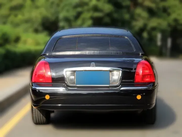 2014 Porsche 918 Spyder 4.6L 608HP V8 7DCT PHEV 6.8KWH,autocango,china used car exporter,china ev exporter,chinese used car exporter,chinese used ev exporter