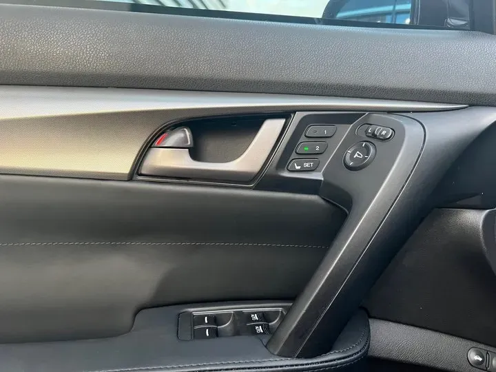 2010 Acura TL 3.5L 285HP V6 5AT,autocango,china used car exporter,china ev exporter,chinese used car exporter,chinese used ev exporter