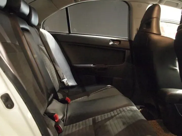 2008 Mitsubishi Lancer 2.0T 295HP L4 6DCT,autocango,china used car exporter,china ev exporter,chinese used car exporter,chinese used ev exporter