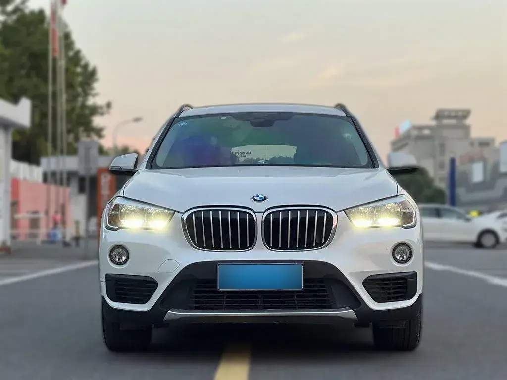 2016 BMW X1 1.5T 136HP L3 6AT