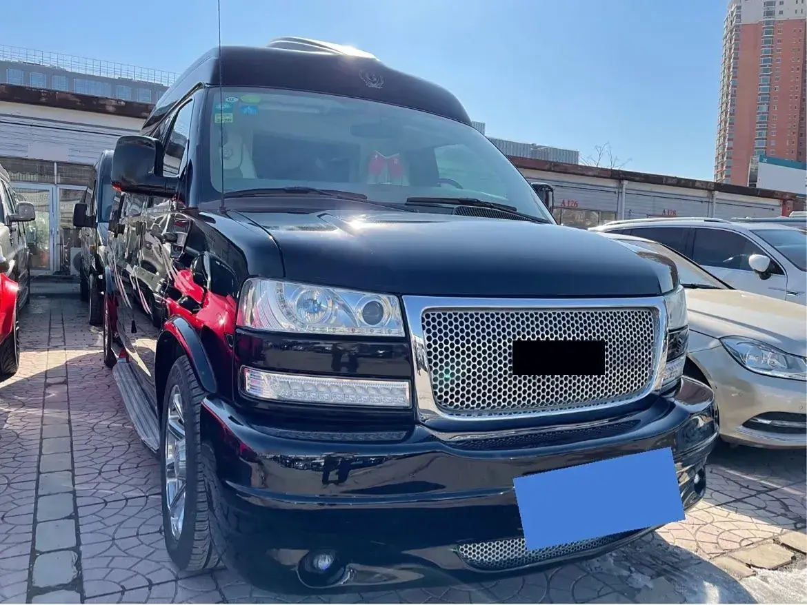 2017 GMC SAVANA 6.0L 305HP V8 6AT