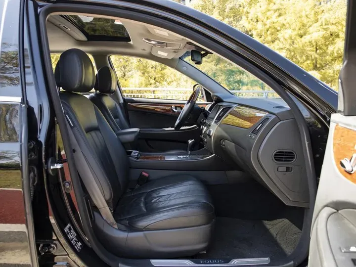 2009 Hyundai Equus 3.8L 290HP V6 6AT,autocango,china used car exporter,china ev exporter,chinese used car exporter,chinese used ev exporter