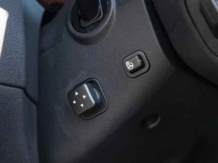 2009 Hyundai Equus 3.8L 290HP V6 6AT,autocango,china used car exporter,china ev exporter,chinese used car exporter,chinese used ev exporter