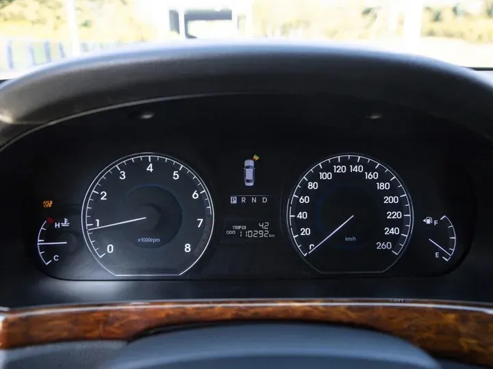 2009 Hyundai Equus 3.8L 290HP V6 6AT,autocango,china used car exporter,china ev exporter,chinese used car exporter,chinese used ev exporter