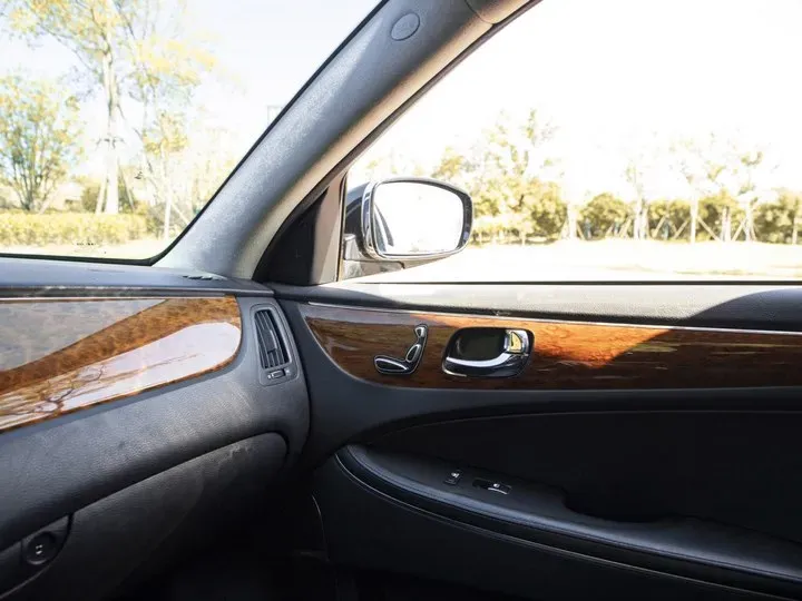 2009 Hyundai Equus 3.8L 290HP V6 6AT,autocango,china used car exporter,china ev exporter,chinese used car exporter,chinese used ev exporter