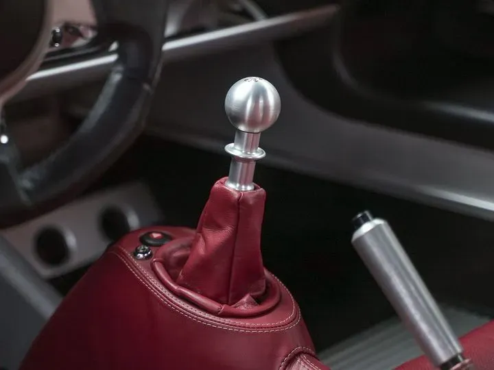 2011 Lotus Elise 1.8L 192HP L4 6MT,autocango,china used car exporter,china ev exporter,chinese used car exporter,chinese used ev exporter