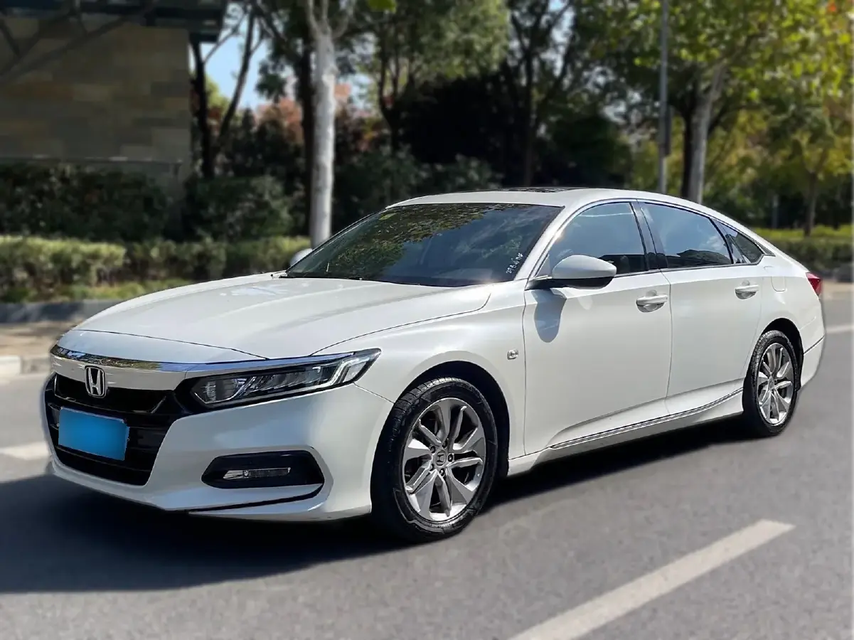 2018 Honda Accord 1.5T 177HP L4 CVT