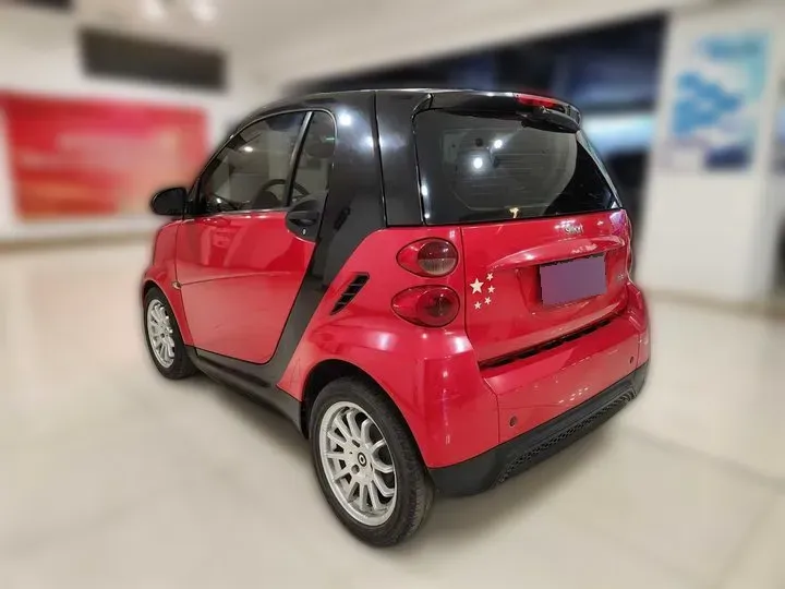2013 Smart smart fortwo 1.0L 70HP L3 5AMT,autocango,china used car exporter,china ev exporter,chinese used car exporter,chinese used ev exporter