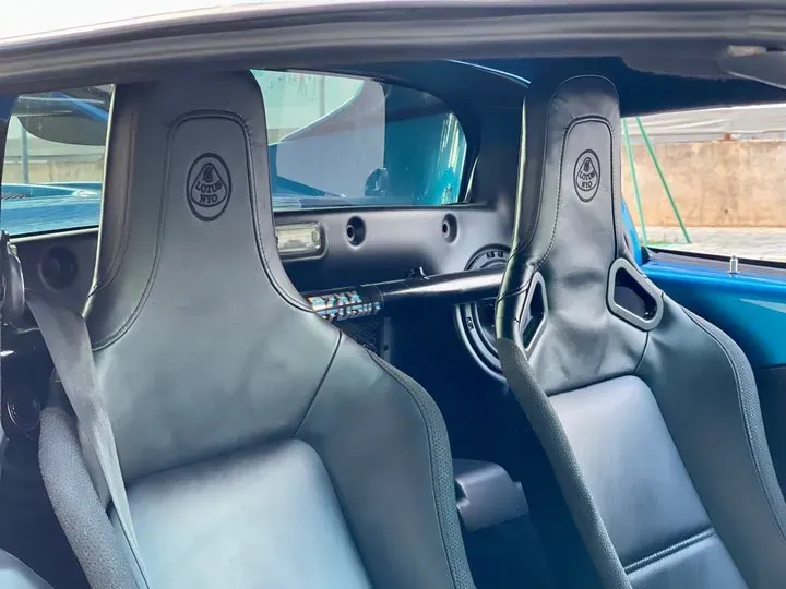 2015 Lotus Elise 1.8T 220HP L4 6MT,autocango,china used car exporter,china ev exporter,chinese used car exporter,chinese used ev exporter