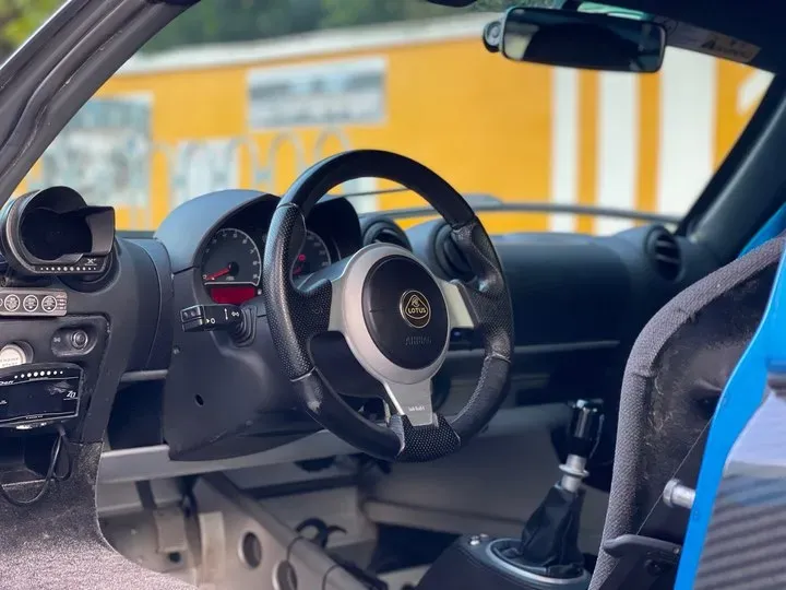 2015 Lotus Elise 1.8T 220HP L4 6MT,autocango,china used car exporter,china ev exporter,chinese used car exporter,chinese used ev exporter