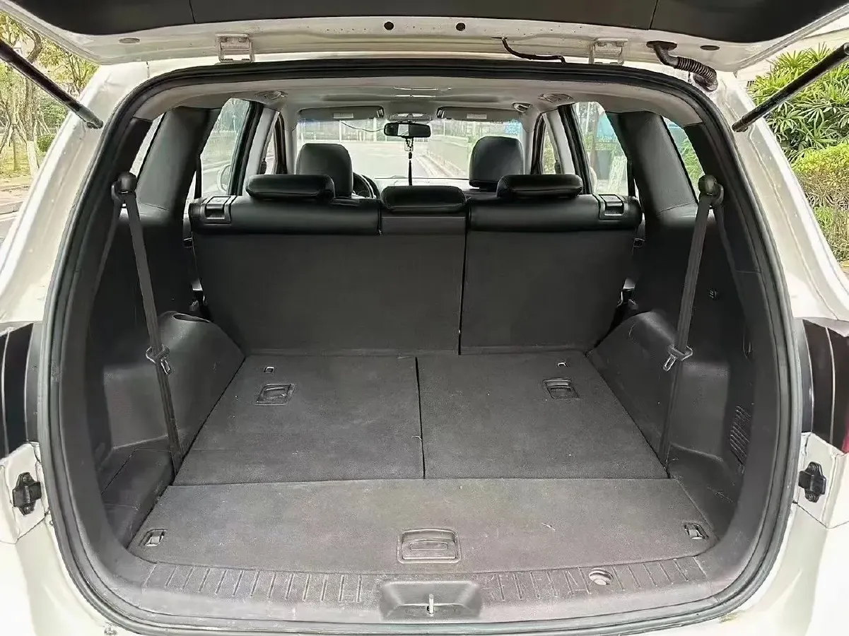 2011 Hyundai Santafe Classic 2.4L 174HP L4 6AT,autocango,china used car exporter,china ev exporter,chinese used car exporter,chinese used ev exporter