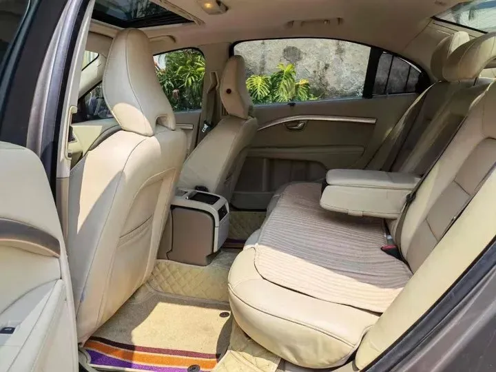 2011 Volvo S80L 2.0T 203HP L4 6DCT,autocango,china used car exporter,china ev exporter,chinese used car exporter,chinese used ev exporter