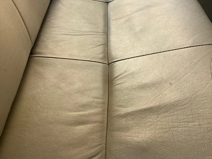 2011 Nissan D22 2.4L 150HP L4 5MT,autocango,china used car exporter,china ev exporter,chinese used car exporter,chinese used ev exporter