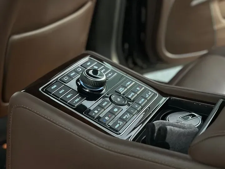 2014 Hyundai Equus 5.0L 430HP V8 8AT,autocango,china used car exporter,china ev exporter,chinese used car exporter,chinese used ev exporter