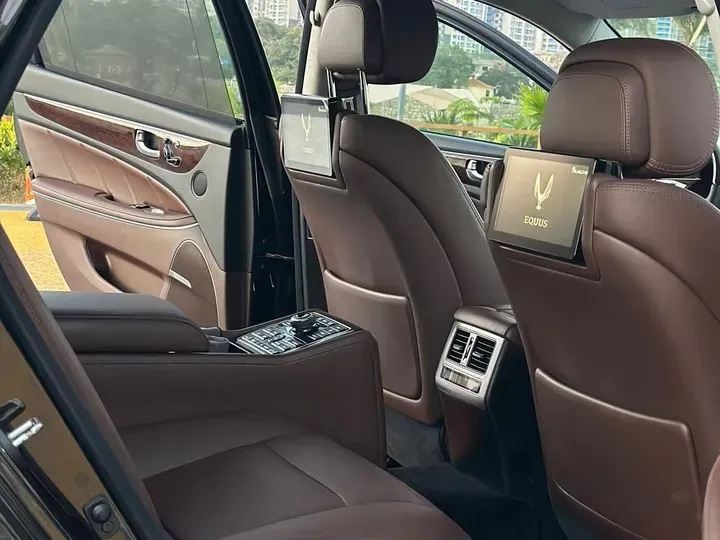 2014 Hyundai Equus 5.0L 430HP V8 8AT,autocango,china used car exporter,china ev exporter,chinese used car exporter,chinese used ev exporter