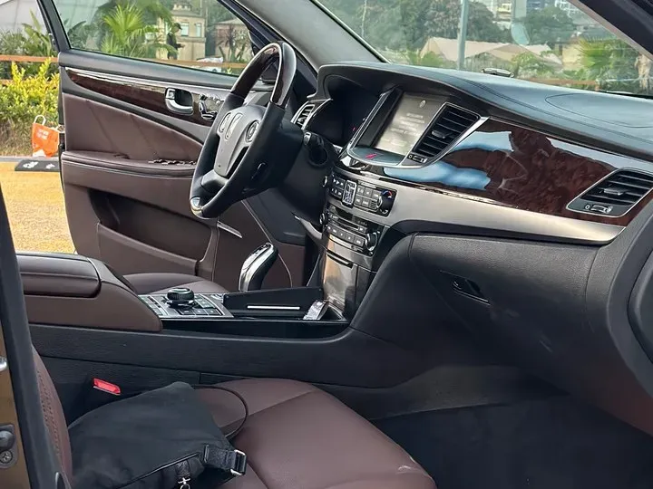 2014 Hyundai Equus 5.0L 430HP V8 8AT,autocango,china used car exporter,china ev exporter,chinese used car exporter,chinese used ev exporter