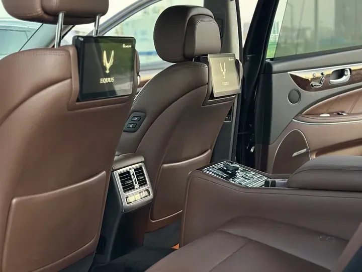 2014 Hyundai Equus 5.0L 430HP V8 8AT,autocango,china used car exporter,china ev exporter,chinese used car exporter,chinese used ev exporter