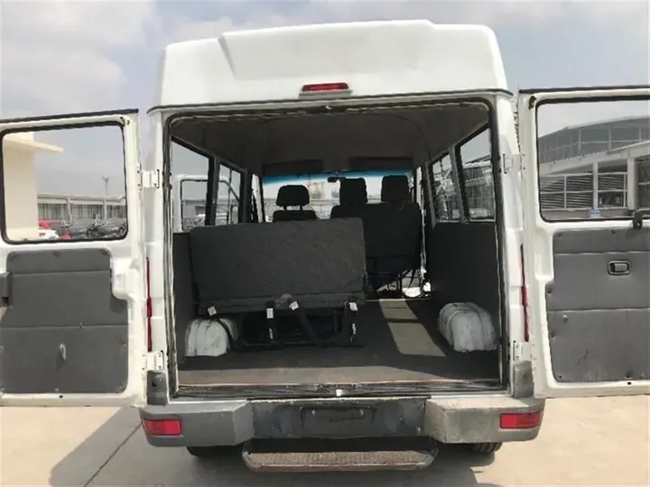2009 Iveco DeYi 2.8T 129HP L4 5MT,autocango,china used car exporter,china ev exporter,chinese used car exporter,chinese used ev exporter