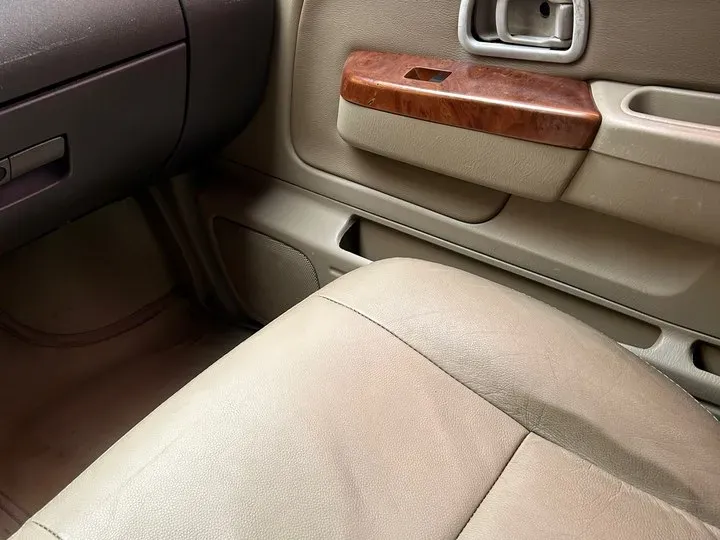 2011 Nissan D22 2.4L 150HP L4 5MT,autocango,china used car exporter,china ev exporter,chinese used car exporter,chinese used ev exporter