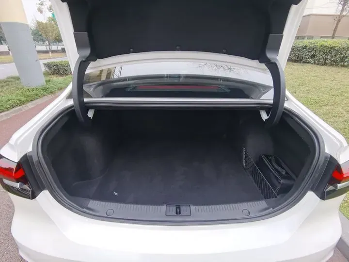 2021 Rising Auto ER6 BEV 69.9KWH,autocango,china used car exporter,china ev exporter,chinese used car exporter,chinese used ev exporter