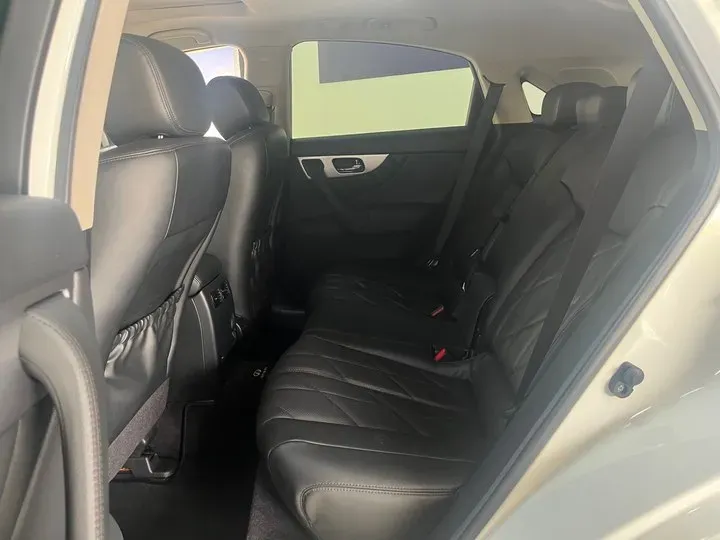 2011 Infiniti FX 3.5L 332HP V6 7AT,autocango,china used car exporter,china ev exporter,chinese used car exporter,chinese used ev exporter