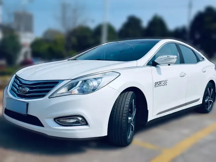 2011 Hyundai Azera 2.4L 180HP L4 6AT,autocango,china used car exporter,china ev exporter,chinese used car exporter,chinese used ev exporter
