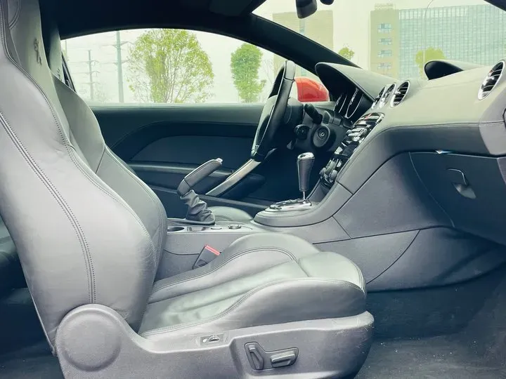 2011 Peugeot RCZ 1.6T 156HP L4 6AT,autocango,china used car exporter,china ev exporter,chinese used car exporter,chinese used ev exporter