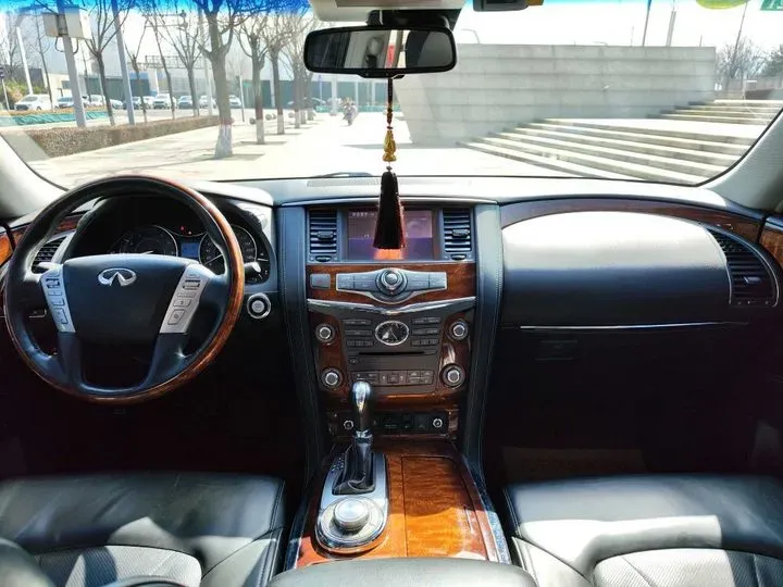 2016 Infiniti QX80 5.6L 398HP V8 7AT,autocango,china used car exporter,china ev exporter,chinese used car exporter,chinese used ev exporter