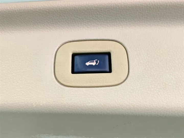 2015 Nissan Quest 3.5L 277HP V6 CVT,autocango,china used car exporter,china ev exporter,chinese used car exporter,chinese used ev exporter