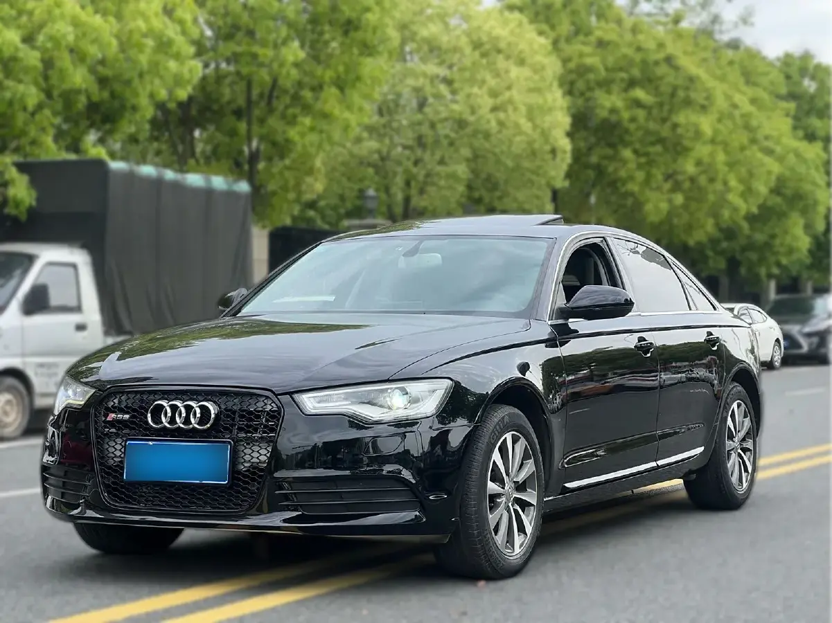 2015 Audi A6L 2.0T 180HP L4 CVT