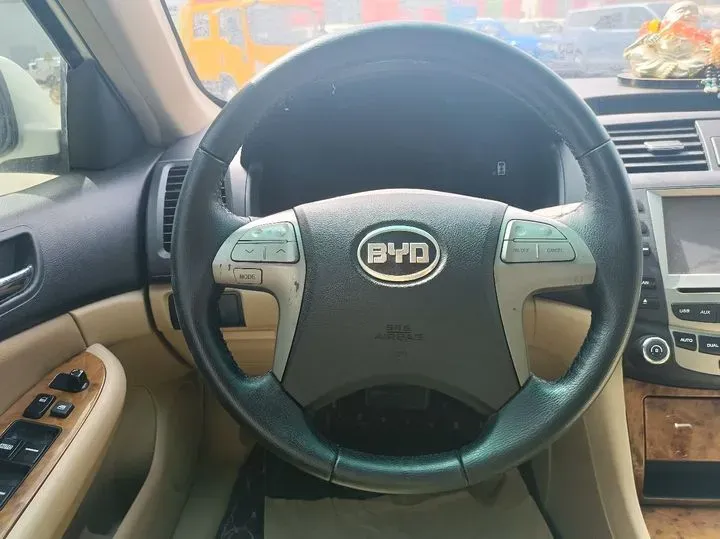 2010 BYD F6 2.4L 160HP L4 4AT,autocango,china used car exporter,china ev exporter,chinese used car exporter,chinese used ev exporter
