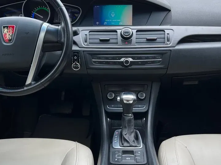 2016 Roewe e550 1.5L 109HP L4 2AT PHEV 12KWH,autocango,china used car exporter,china ev exporter,chinese used car exporter,chinese used ev exporter