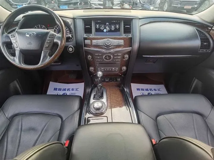 2013 Infiniti QX80 5.6L 398HP V8 7AT,autocango,china used car exporter,china ev exporter,chinese used car exporter,chinese used ev exporter