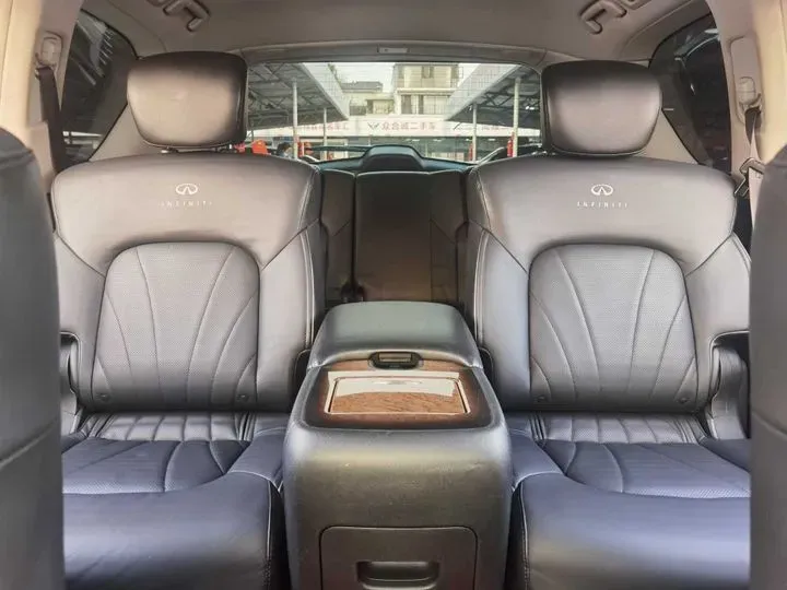 2013 Infiniti QX80 5.6L 398HP V8 7AT,autocango,china used car exporter,china ev exporter,chinese used car exporter,chinese used ev exporter