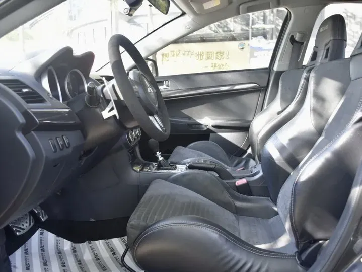 2008 Mitsubishi Lancer 2.0T 295HP L4 6DCT,autocango,china used car exporter,china ev exporter,chinese used car exporter,chinese used ev exporter