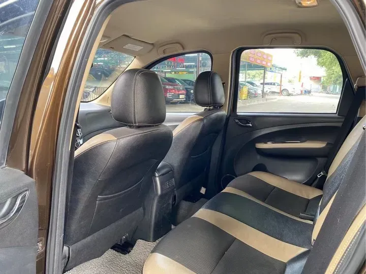 2015 DongFeng Forthing Joyear X3 1.5L 120HP L4 5MT,autocango,china used car exporter,china ev exporter,chinese used car exporter,chinese used ev exporter