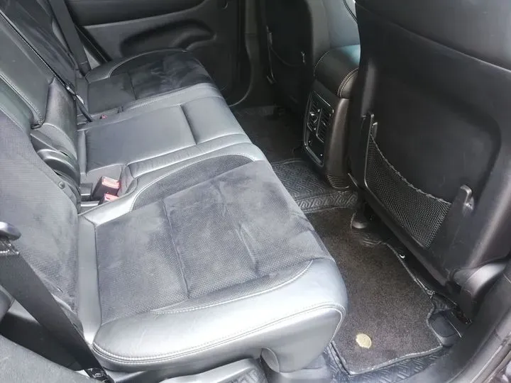 2013 Jeep Grand Cherokee SRT 6.4L 468HP V8 5AT,autocango,china used car exporter,china ev exporter,chinese used car exporter,chinese used ev exporter