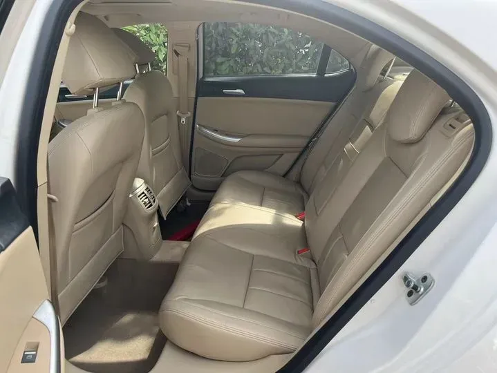 2014 Roewe 550 1.8L 133HP L4 6DCT,autocango,china used car exporter,china ev exporter,chinese used car exporter,chinese used ev exporter