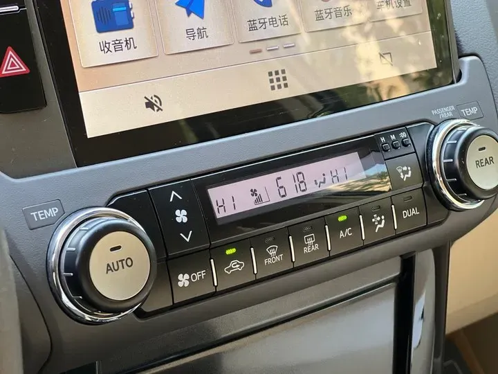 2004 Toyota Land Cruiser Prado 2.7L 163HP L4 5MT,autocango,china used car exporter,china ev exporter,chinese used car exporter,chinese used ev exporter