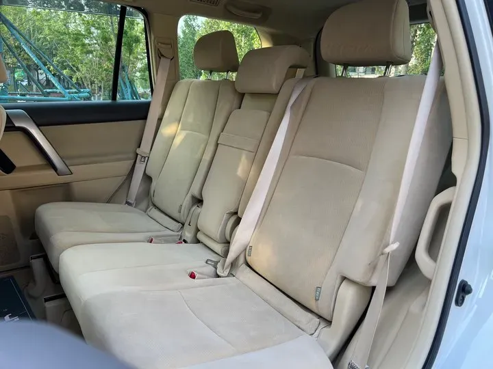 2004 Toyota Land Cruiser Prado 2.7L 163HP L4 5MT,autocango,china used car exporter,china ev exporter,chinese used car exporter,chinese used ev exporter