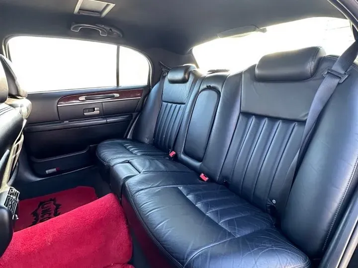 2014 Porsche 918 Spyder 4.6L 608HP V8 7DCT PHEV 6.8KWH,autocango,china used car exporter,china ev exporter,chinese used car exporter,chinese used ev exporter