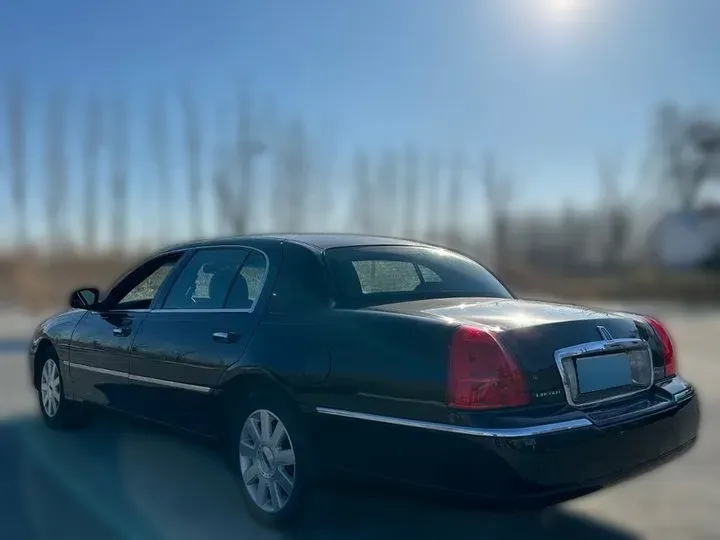 2014 Porsche 918 Spyder 4.6L 608HP V8 7DCT PHEV 6.8KWH,autocango,china used car exporter,china ev exporter,chinese used car exporter,chinese used ev exporter