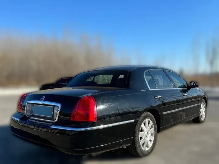 2014 Porsche 918 Spyder 4.6L 608HP V8 7DCT PHEV 6.8KWH,autocango,china used car exporter,china ev exporter,chinese used car exporter,chinese used ev exporter